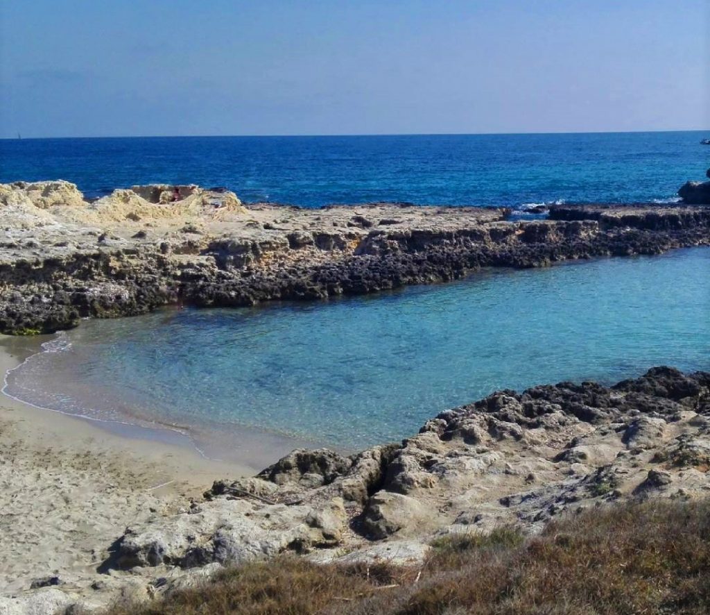 holidays italy beach secretsand puglia salento